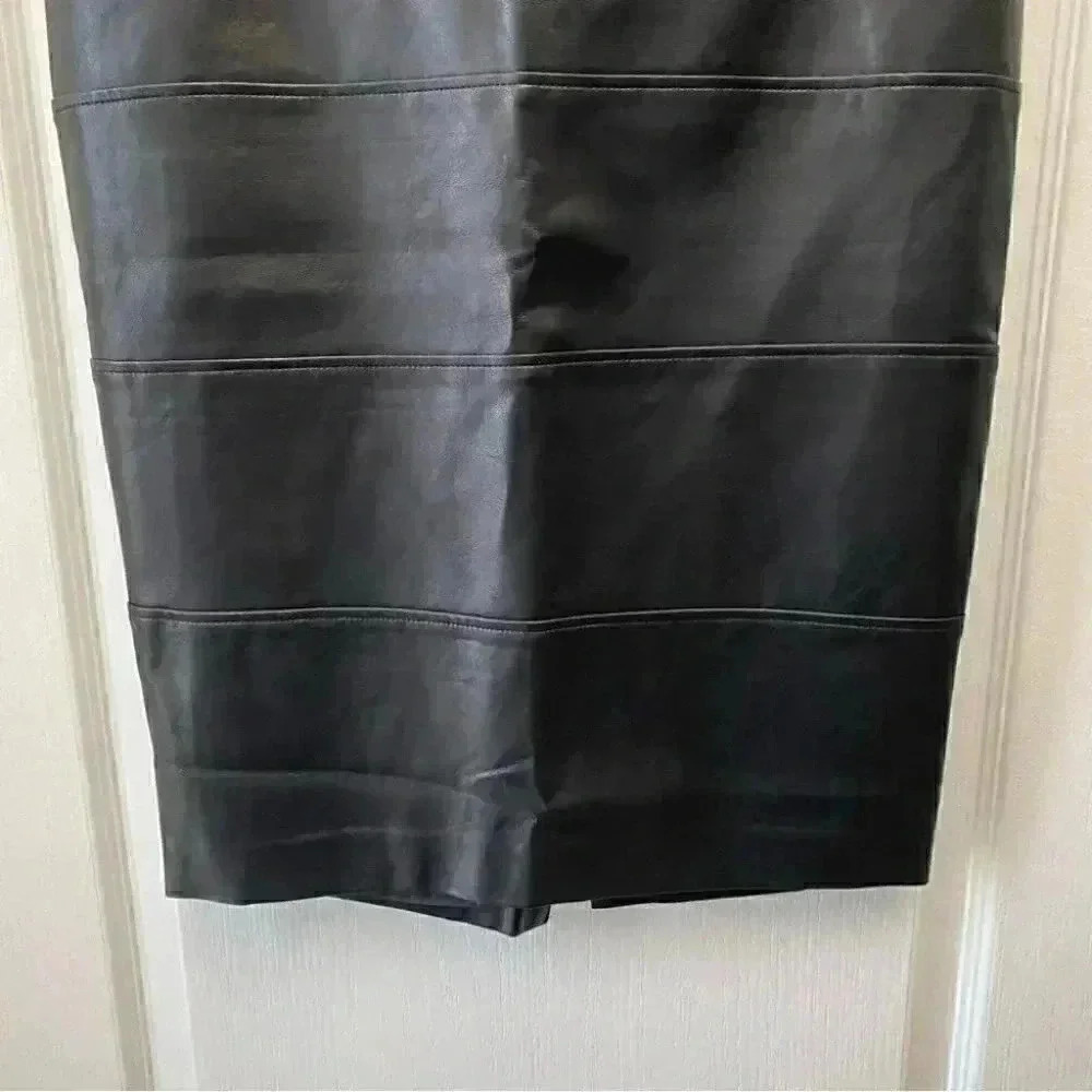 Reitman’s Black Faux Leather Pencil Skirt High Waisted Size 4 - Picture 8 of 16